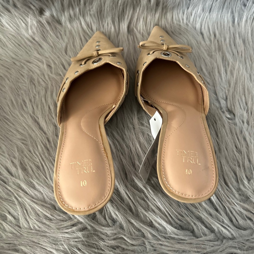 Time And Tru Stud Kitten Heel Women Size 10 Beige Studded Slip On Heels Shoes - Picture 6 of 8